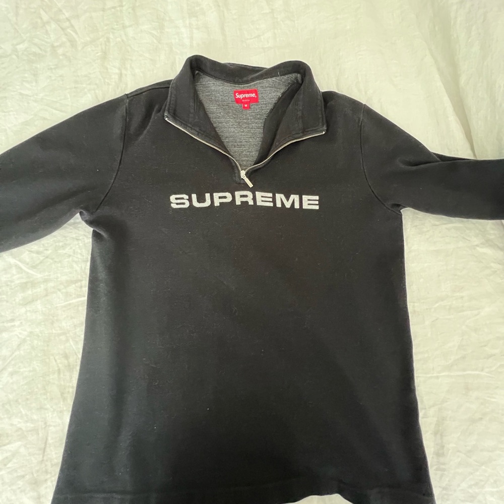 Supreme Pullover